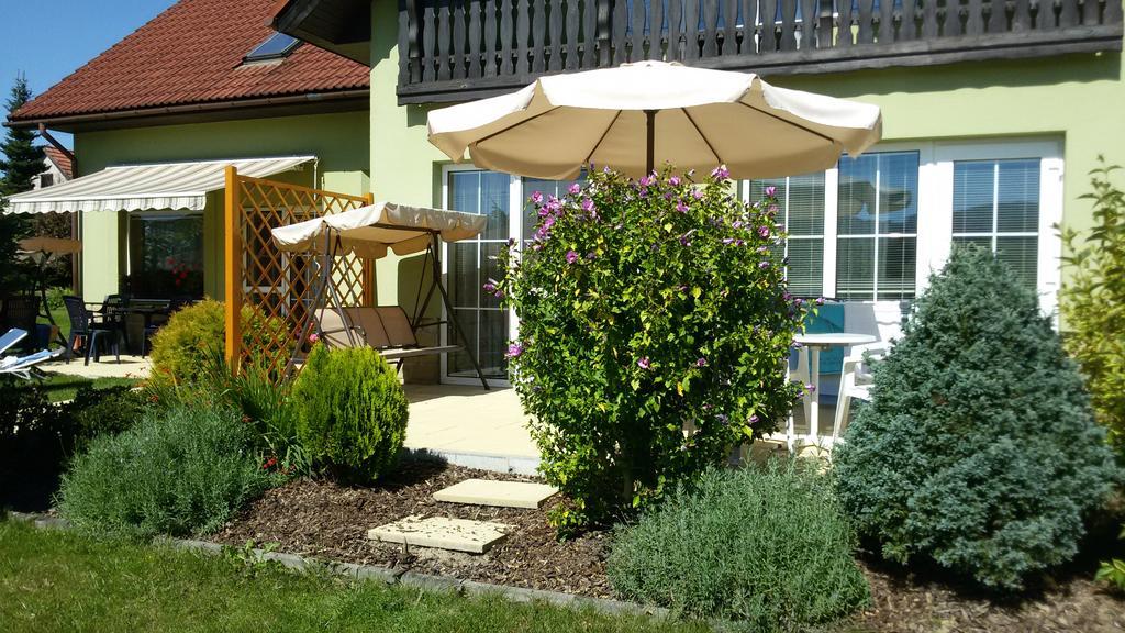 Apartment Amelie Roznov pod Radhostem Exterior photo